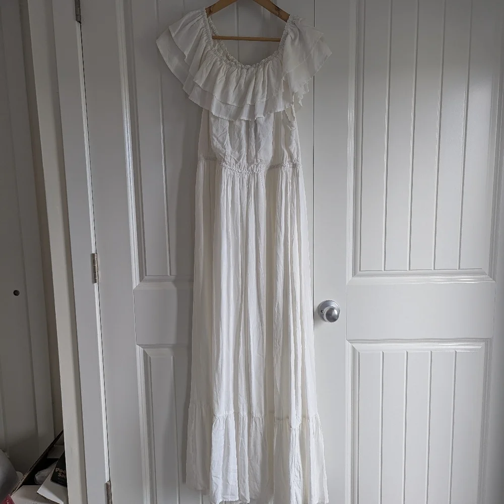 White Off-Shoulder Ruffle Maxi Dress | Elastic Waist & Tiered Hem - Picture 4 of 9